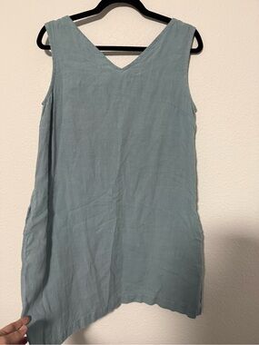 Linenfox Pale Blue Sleeveless Linen Top